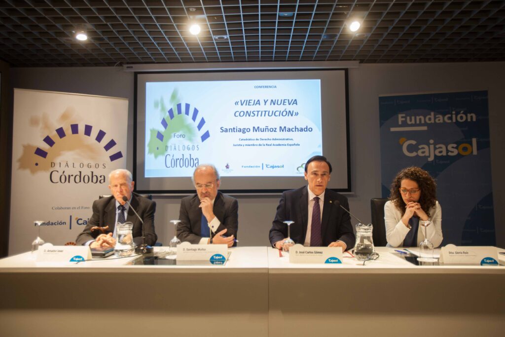 Conferencia de Santiago Muñoz Machado en la sede de Córdoba de la Fundación Cajasol