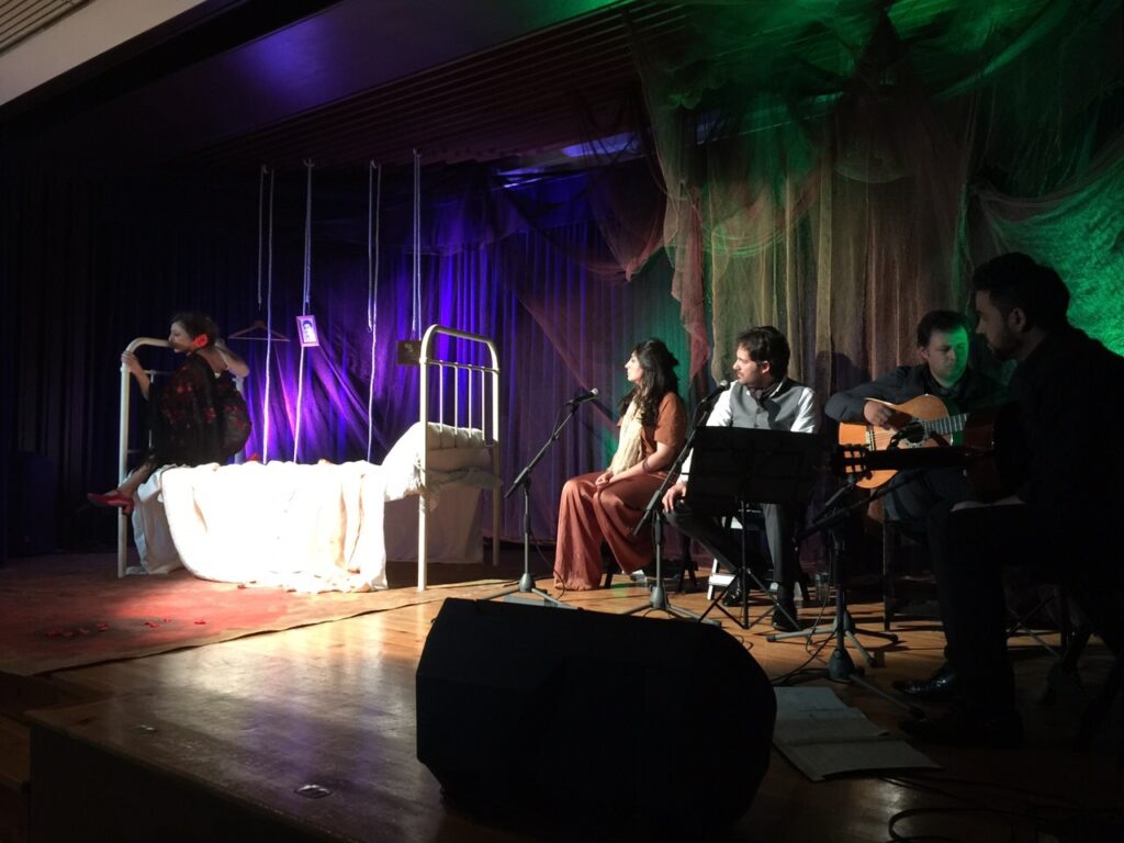 Las propuestas escénicas del Aula de Dramaturgia 'Jesús Domínguez' arrancan con 'Contrabandista' en la sede de la Fundación Cajasol en Huelva