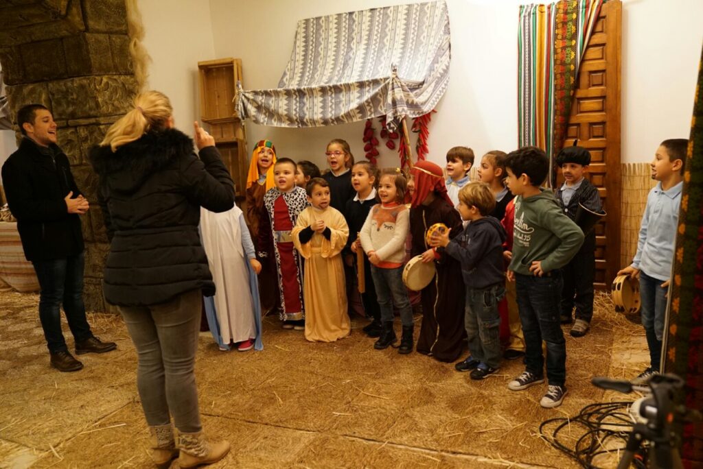 Taller ‘Luces, cámara…¡Feliz Navidad!’ en la sede de la Fundación Cajasol en Cádiz