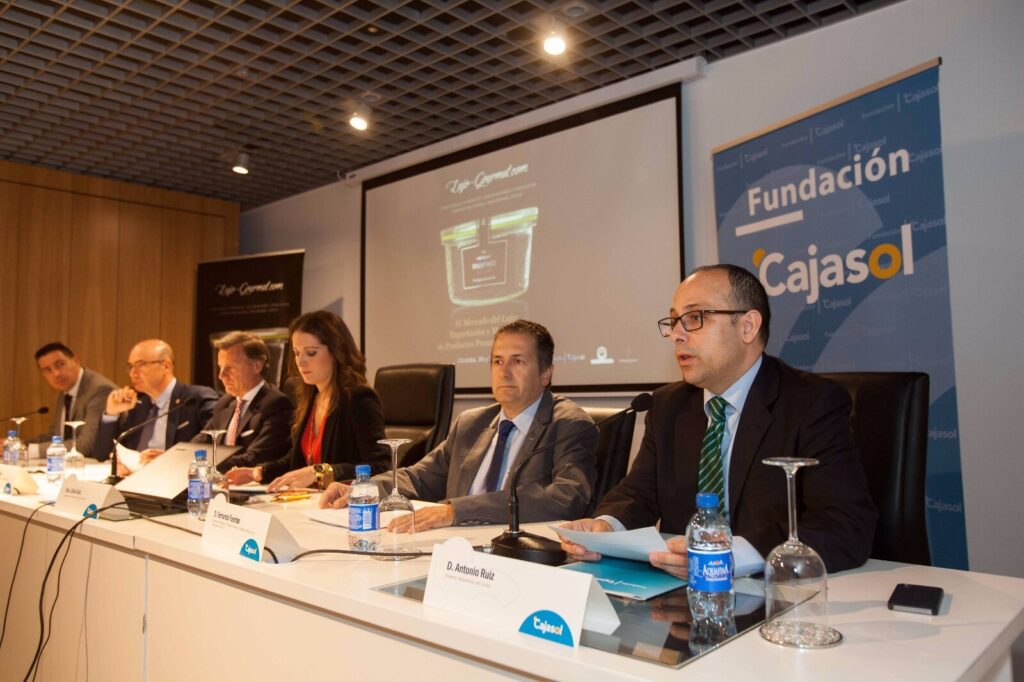 Los productos gourmet, protagonistas en la Fundación Cajasol