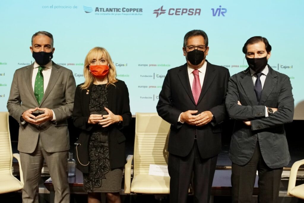 Desayuno Informativo de Europa Press Andalucía con Elías Bendodo y Carmen Castilla