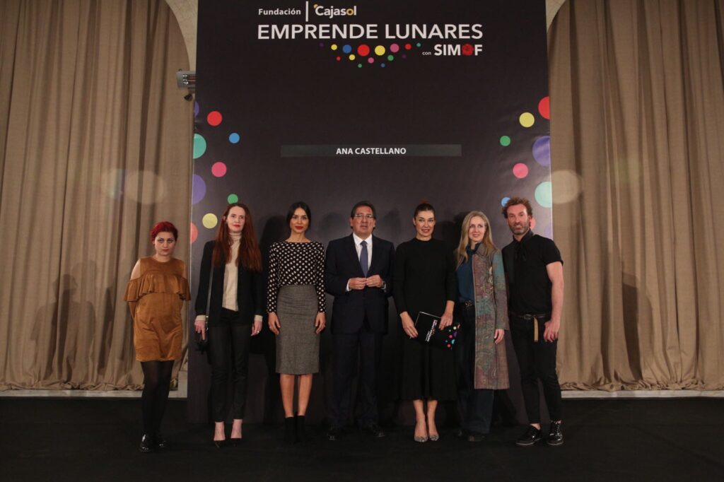 Desfile de moda flamenca ‘Emprende Lunares’ en la Fundación Cajasol