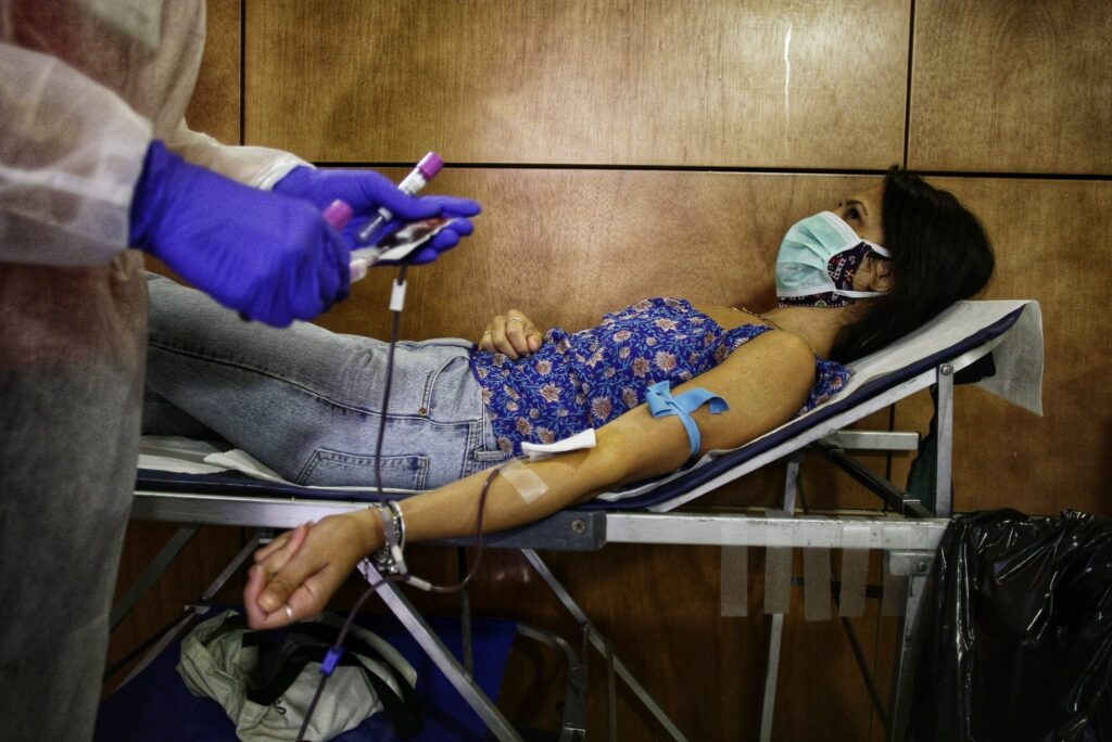 Cádiz responde al llamamiento a donar sangre en la previa del Día Mundial del Donante de Sangre