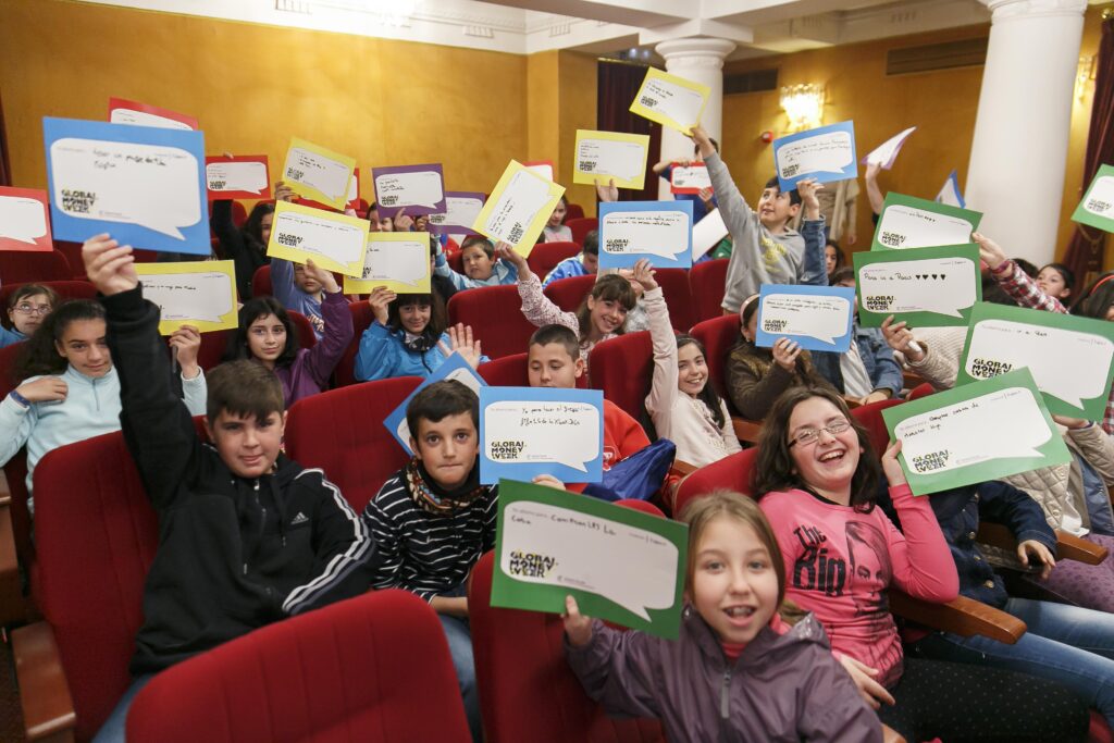 Edición especial de Educación Financiera con motivo de la Global Money Week en la Fundación Cajasol