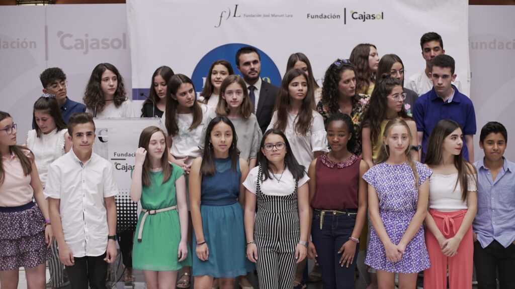 Ganadores y finalistas del VI Concurso Mi libro preferido en la Fundación Cajasol 