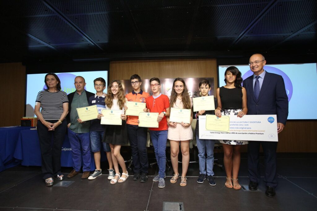 Entrega de premios del III certamen escolar ‘Mi libro preferido’ en la Fundación Cajasol