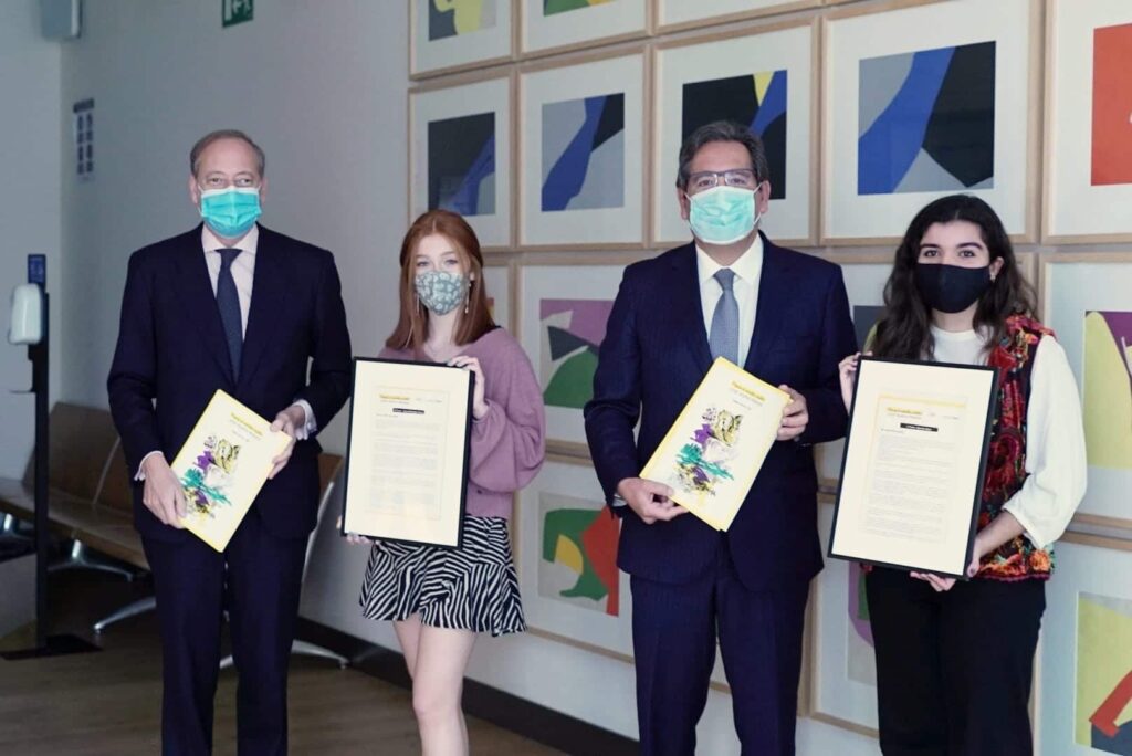 Entrega del V Premio de Narrativa Escolar José María Pemán en la Fundación Cajasol