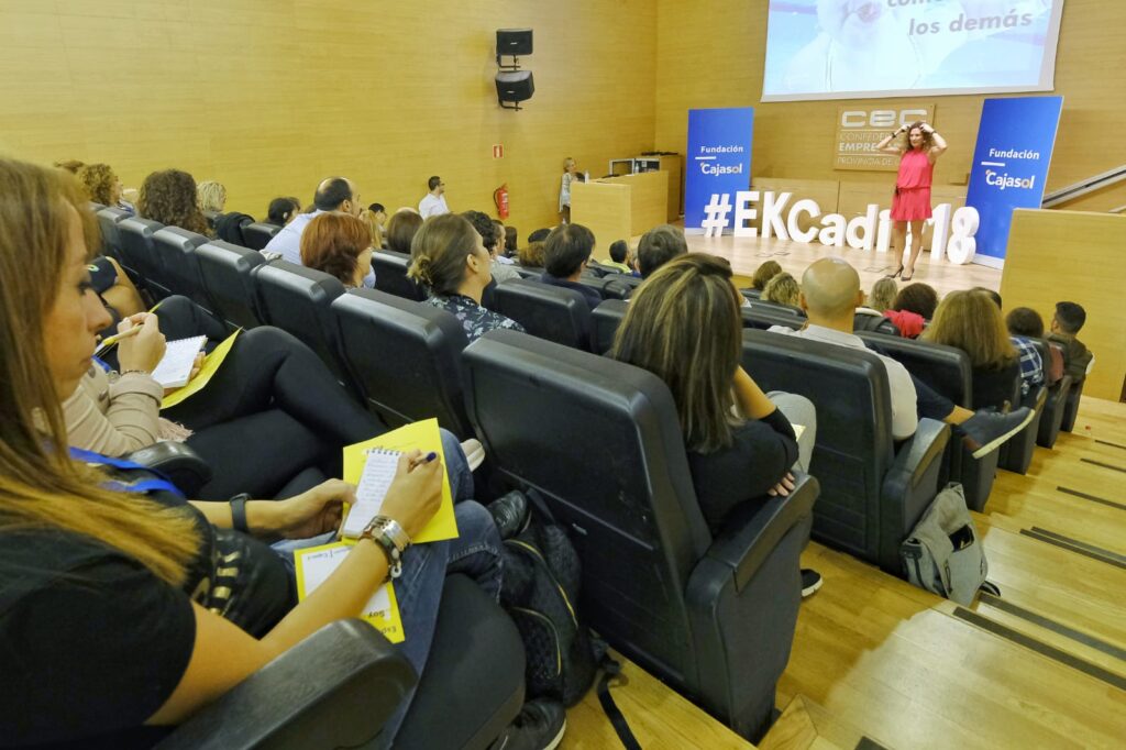Pasión, compromiso, talento y conocimiento en el Espacio Knowmads Cádiz 2018