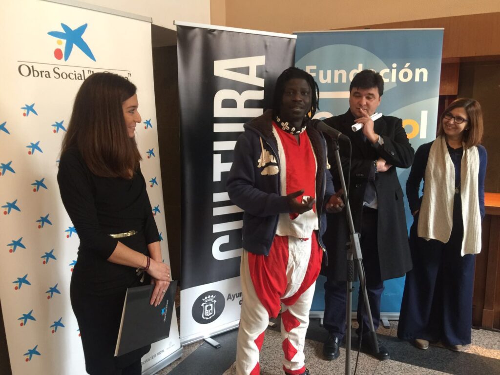 Más de 1.100 escolares asisten en Huelva al espectáculo ‘Teranga. El legado de los griots de Senegal’