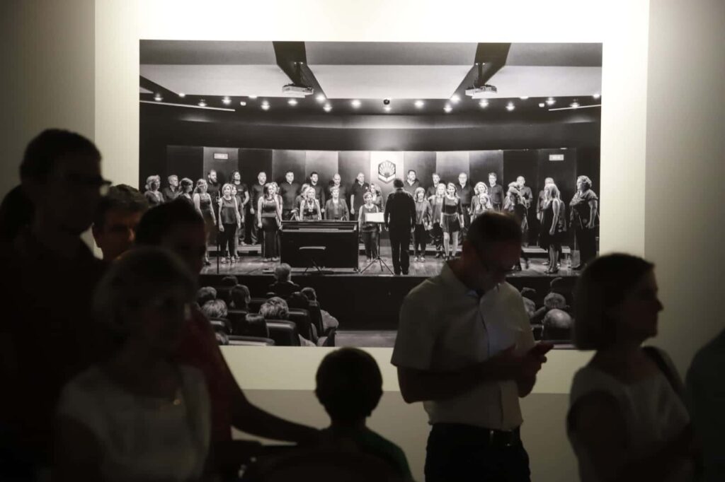 El Coro Averroes de la UCO protagoniza una exposición fotográfica en la Fundación Cajasol