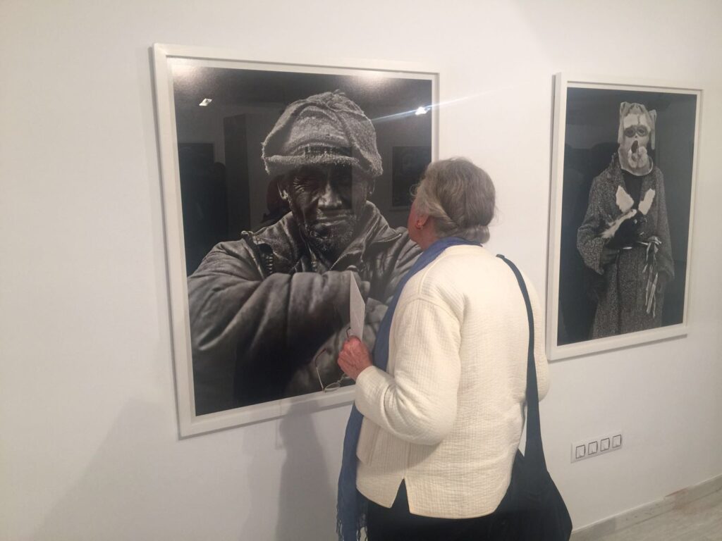 Exposición ‘Rostros andinos’, del fotógrafo español Gabriel Barceló, en la sala José Caballero de la Fundación Cajasol en Huelva hasta el 8 de abril