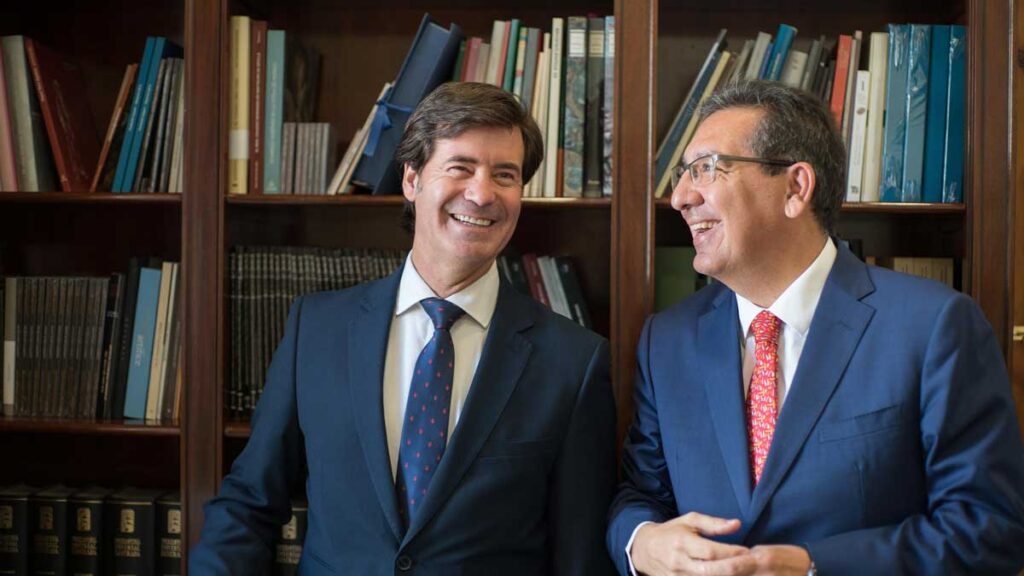 Fundación Cajasol y CES impulsan el tejido empresarial sevillano
