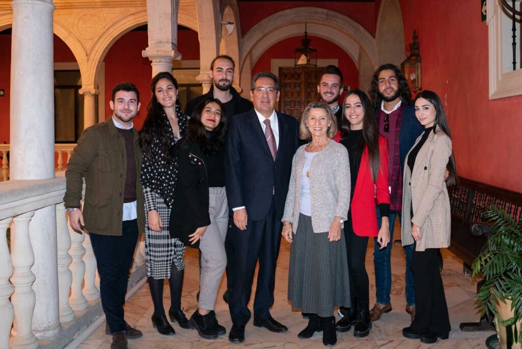 La Fundación Cajasol y la Fundación Cristina Heeren renuevan el programa de becas ‘Jóvenes en Arte Flamenco Cajasol’