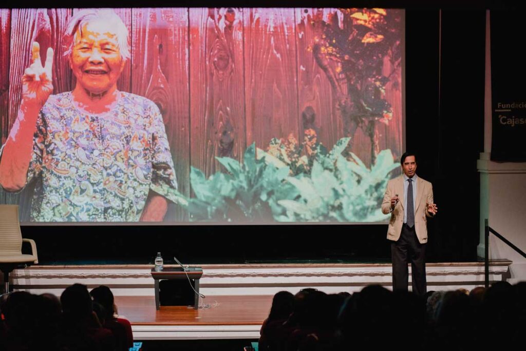 Mario Alonso Puig en el ciclo ‘Fundación Cajasol en Redes’: «La tecnología está al servicio de las personas»