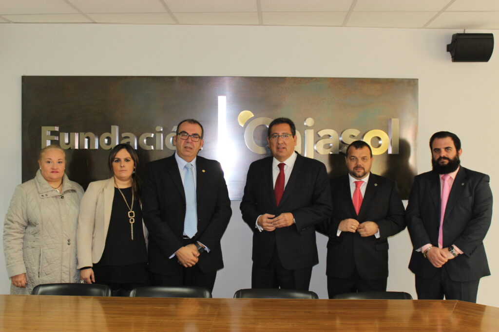 La Fundación Cajasol contribuye a la restauración del misterio de la Hermandad del Descendimiento