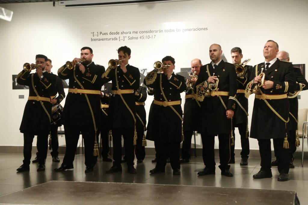 Blas Jesús Muñoz realiza la exaltación cofrade de la Fundación Cajasol en Córdoba