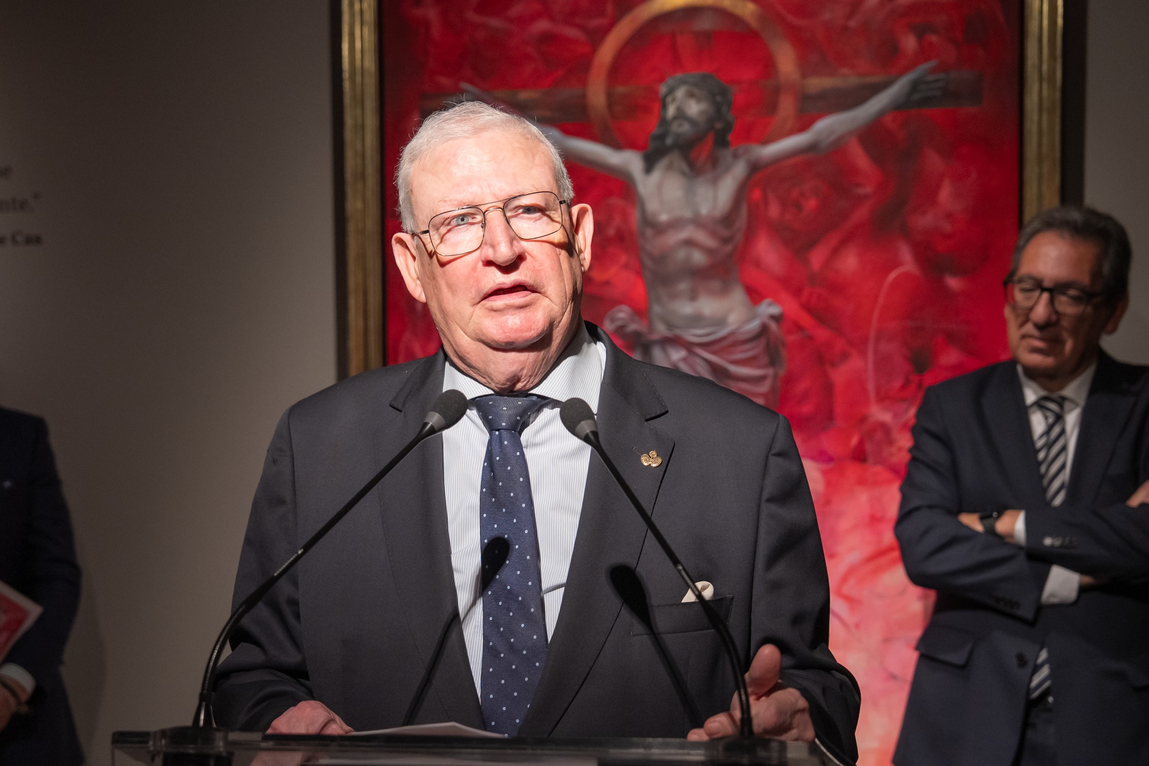 Antoine Cas expone en la Fundación Cajasol su cartel de la Semana Santa de Sevilla2026