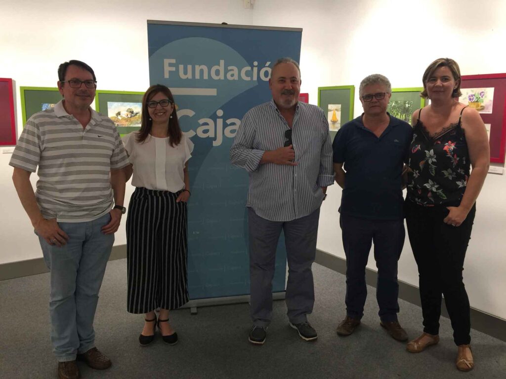 Pacientes de salud mental de Huelva exponen en la Fundación Cajasol las obras realizadas en el taller de acuarelas