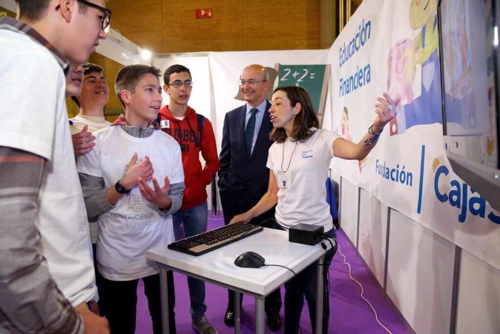La Fundación Cajasol, presente en la 14ª Feria de la Ciencia