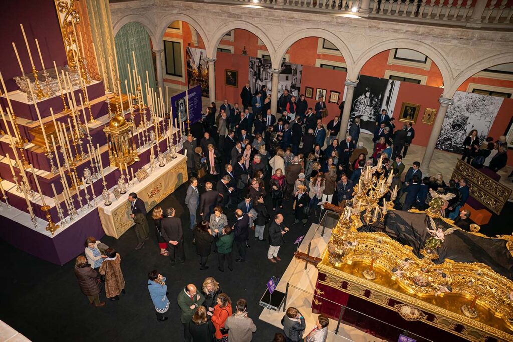 Más de 70.000 personas visitan la exposición ‘Gran Poder. Mesa te esculpió, Sevilla te hizo’ en la Fundación Cajasol