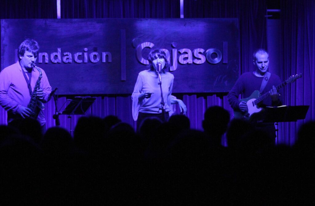Maryenbad Jazz Trío reinterpreta los clásicos del jazz en el III ciclo ‘Jazz en la Cuarta’ de la Fundación Cajasol en Huelva