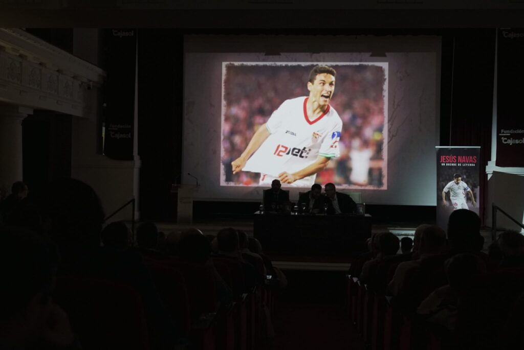 Jesús Navas, ‘Un duende de leyenda’ en la Fundación Cajasol