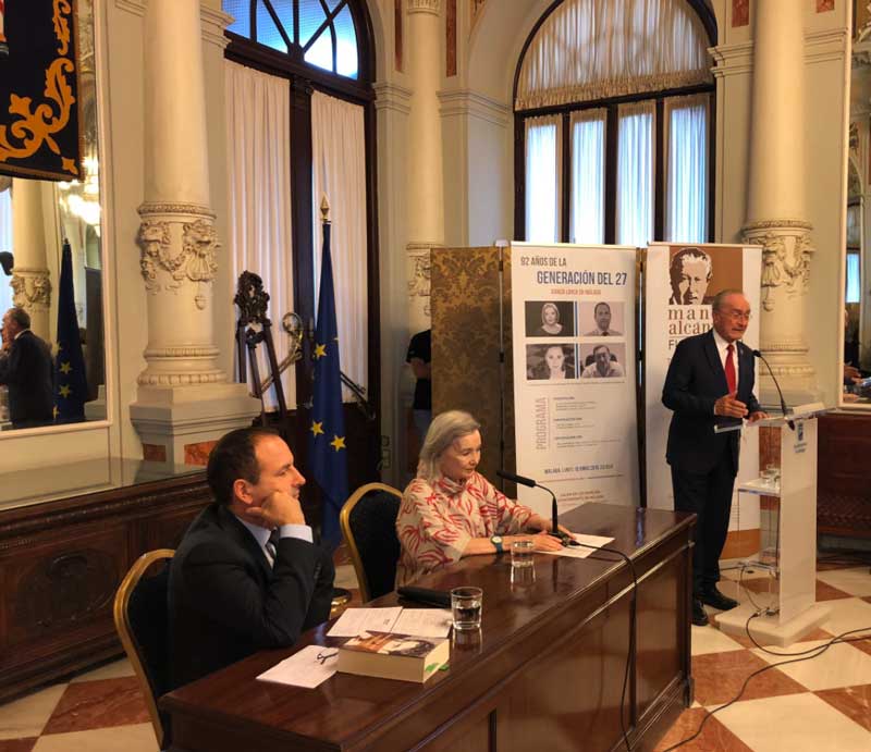 Francisco de la Torre inaugura la jornada '92 años de la Generación del 27' en el Ayuntamiento de Málaga