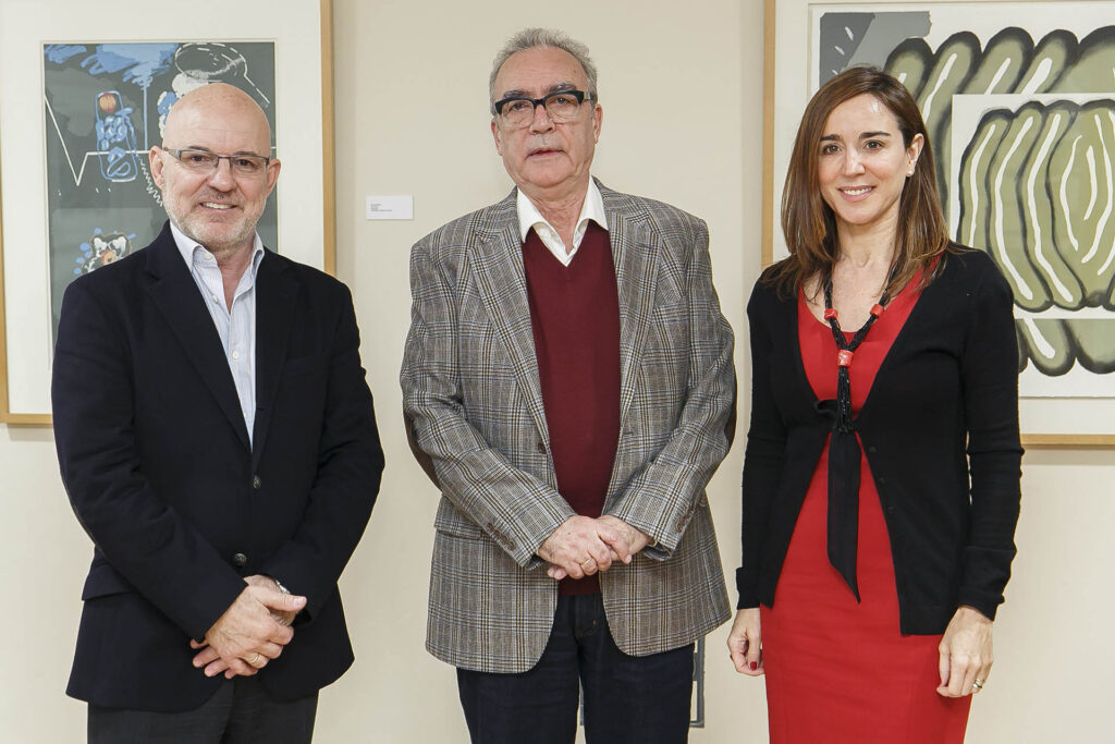 Juan José Millás presenta su última novela, ‘Desde la sombra’, en la Fundación Cajasol