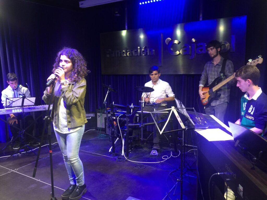 La Escuela ‘Arte y Sonido’, protagonista en ‘Los Jueves en la Cuarta’ de la Fundación Cajasol