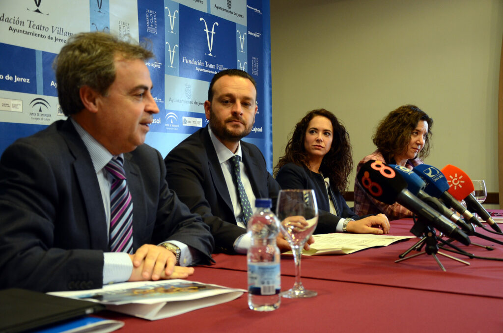 Más de 1.600 escolares asistirán en Jerez al espectáculo 'La guerra de Troya', organizado por Fundación Cajasol y Obra Social 'la Caixa'