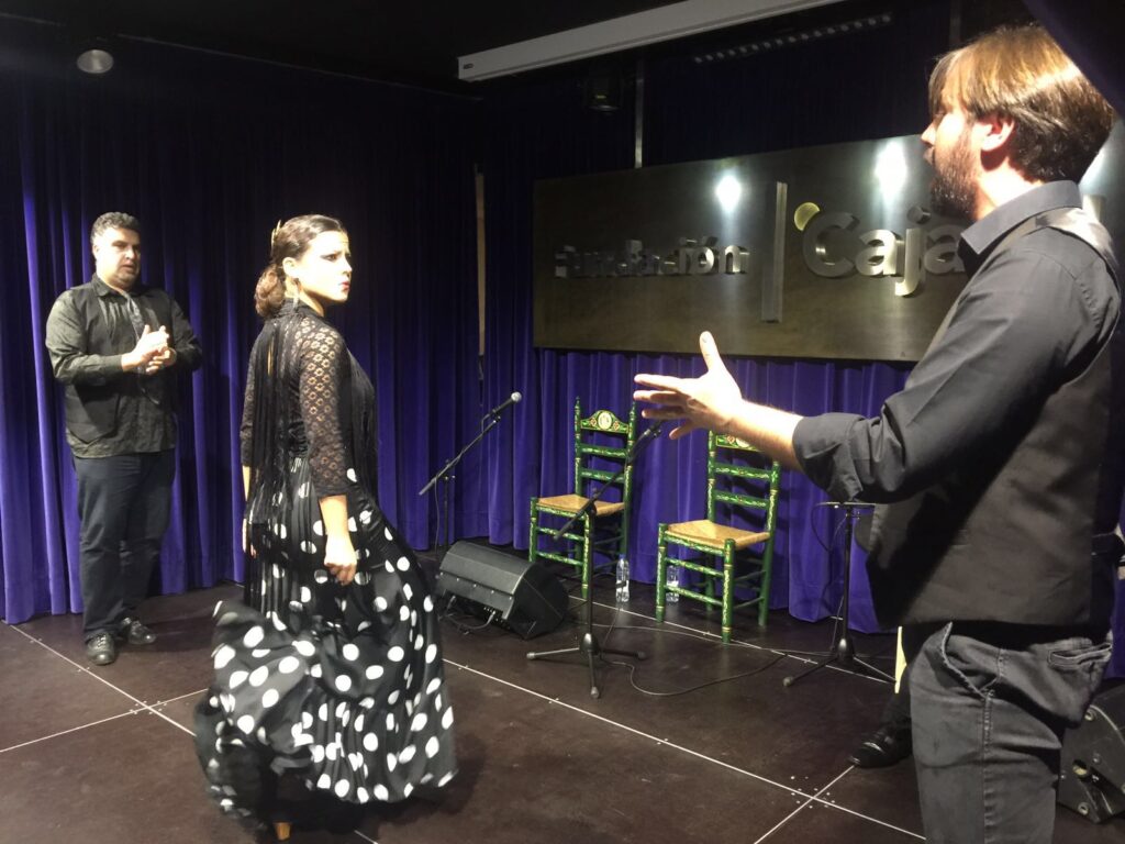 El arte de la bailaora María Canea, en el Ciclo ‘Conocer el Flamenco’ de la Fundación Cajasol en Huelva