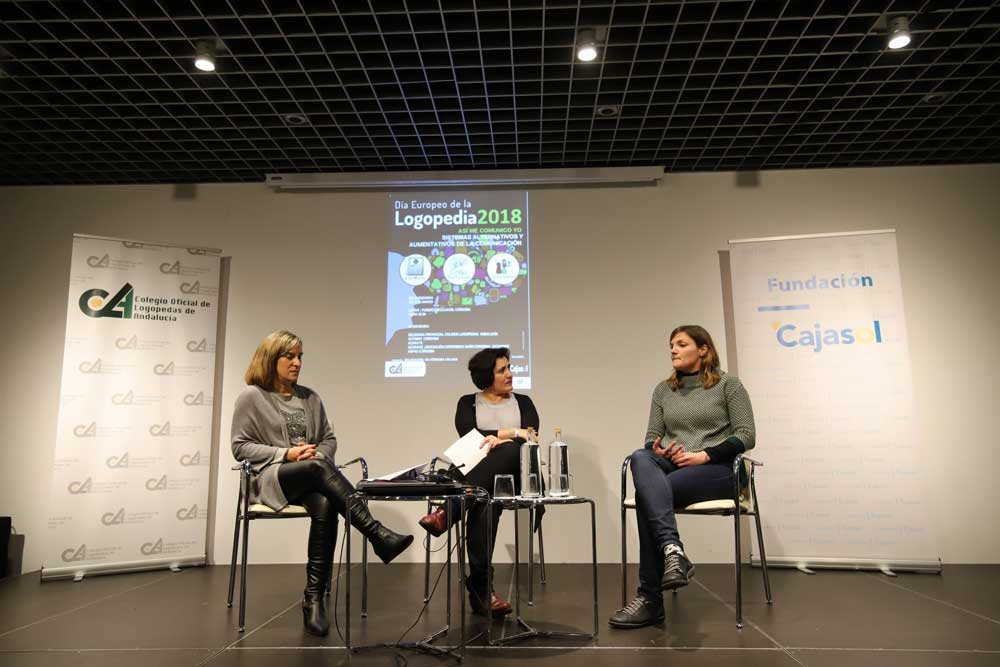 Mesa redonda sobre logopedia en la Fundación Cajasol (Córdoba)