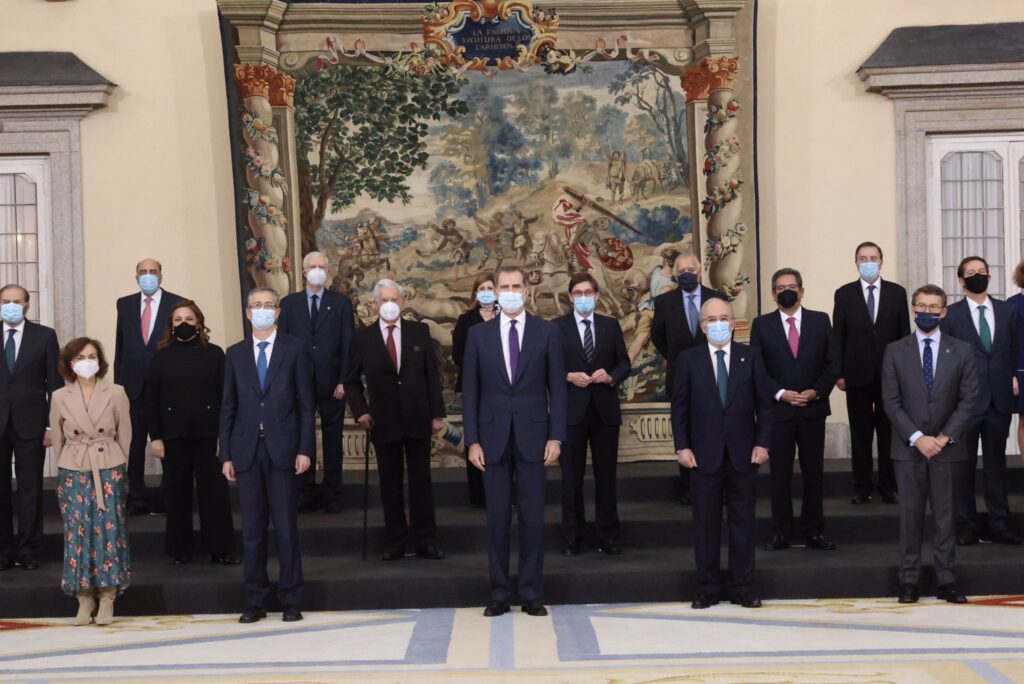 S. M. el Rey preside el patronato de la Fundación pro-RAE, en el que se han presentado las líneas estratégicas para 2021