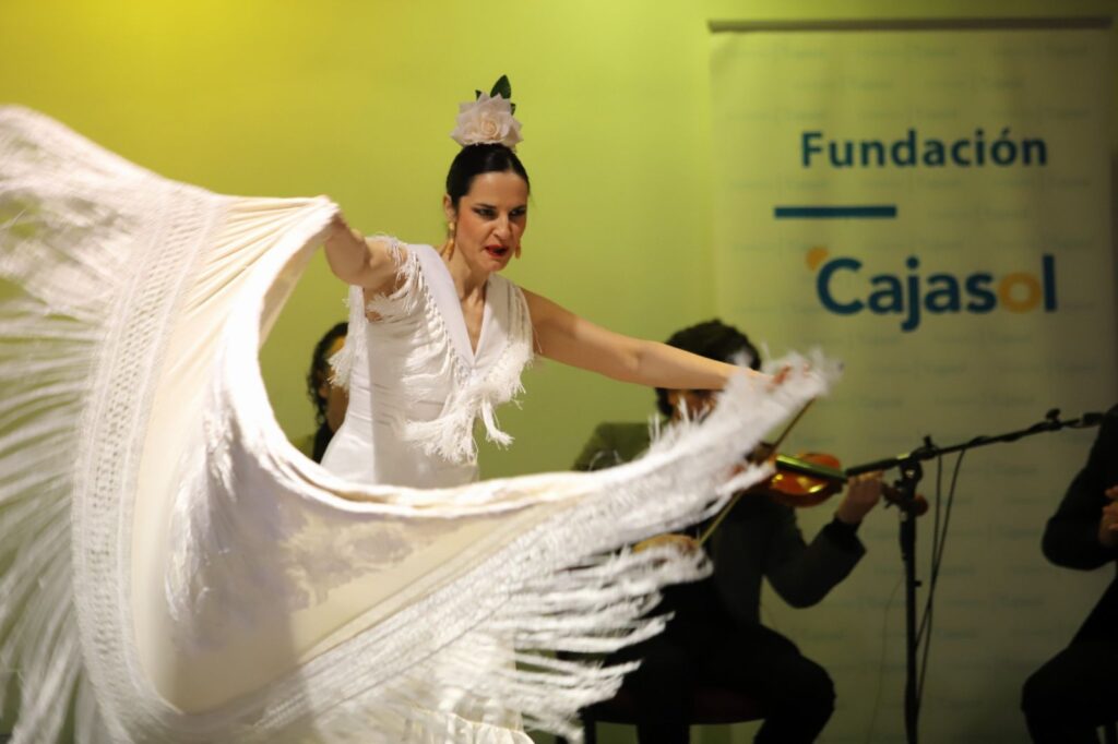El baile de Pilar Astola impresiona en el XXXIII ciclo Conocer el Flamenco en Córdoba