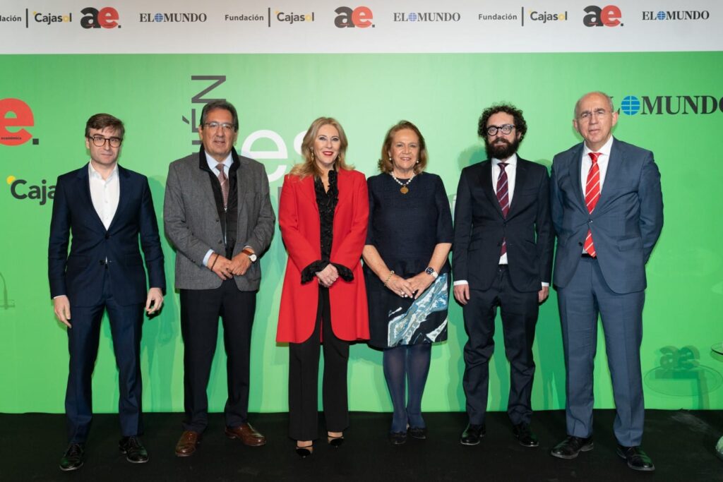 Presentación de ‘Quién es Quién en Andalucía’ y Premio a la Trayectoria Empresarial a Concha Yoldi