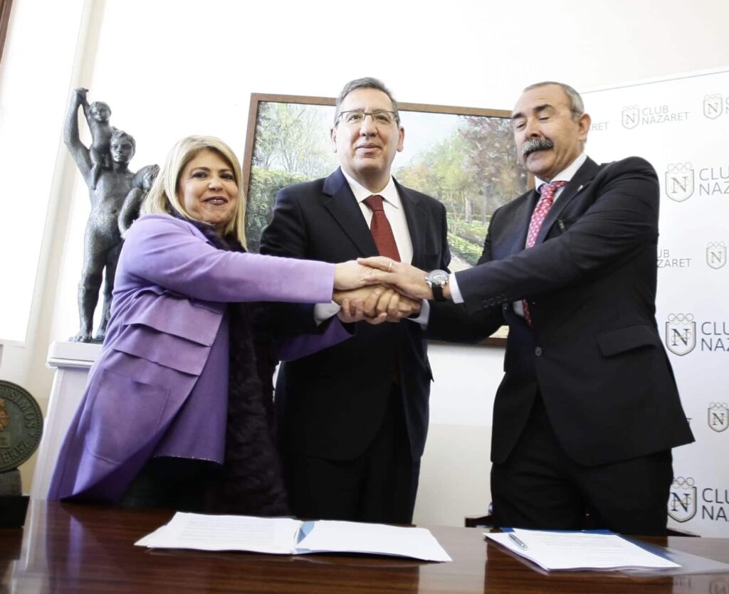 La Fundación Cajasol y el Club Nazaret presentan un largo proyecto sociodeportivo para las instalaciones en Jerez