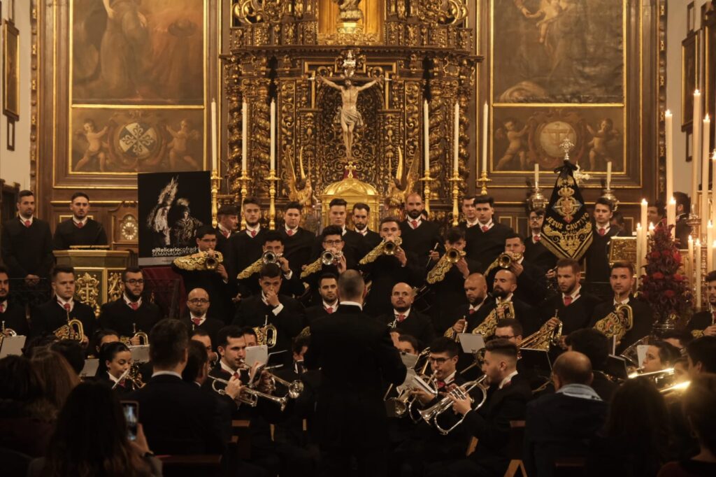 Concierto de marchas procesionales de la Banda de Cornetas y Tambores Cautivo de Málaga en Córdoba
