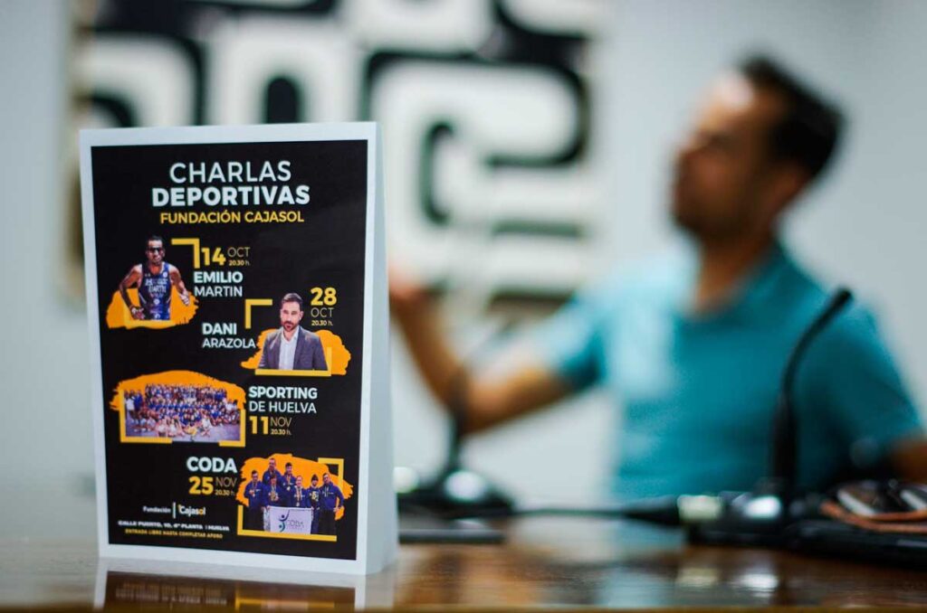 La Fundación Cajasol estrena su ciclo de Charlas Deportivas en Huelva