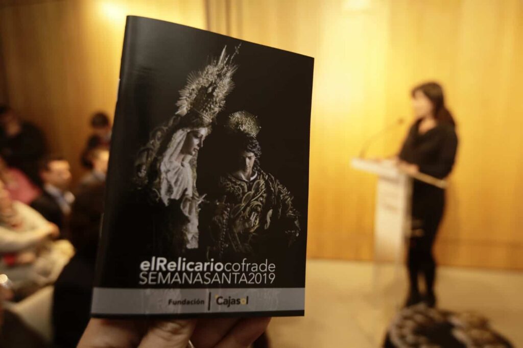 Ya está disponible el programa de mano de la Semana Santa de Córdoba ‘El Relicario Cofrade’