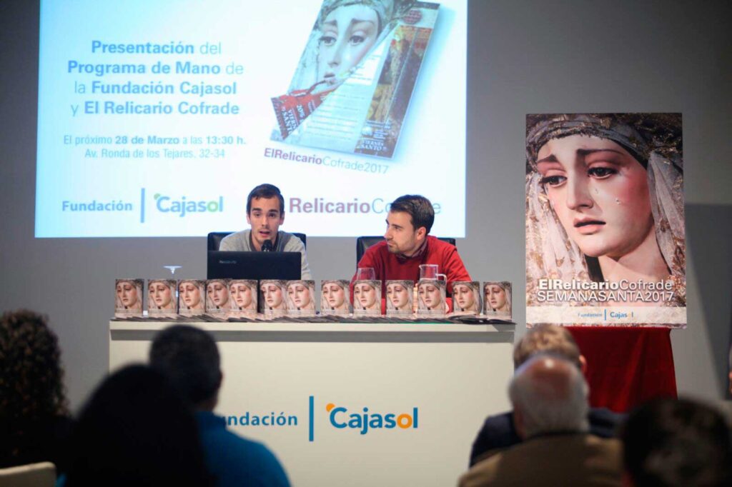 La Fundación Cajasol presenta su programa de mano de la Semana Santa 2017 ‘El Relicario Cofrade’ en Córdoba