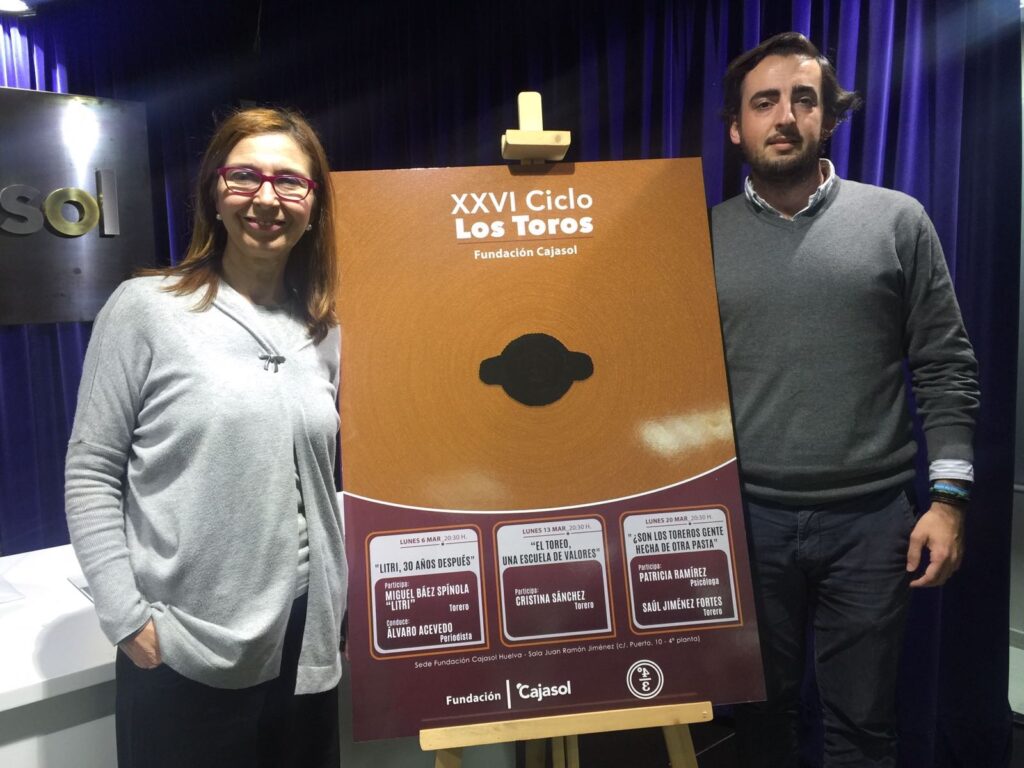 ‘Litri’, Cristina Sánchez y Jiménez Fortes, en el XXVI Ciclo Los Toros de la Fundación Cajasol en Huelva