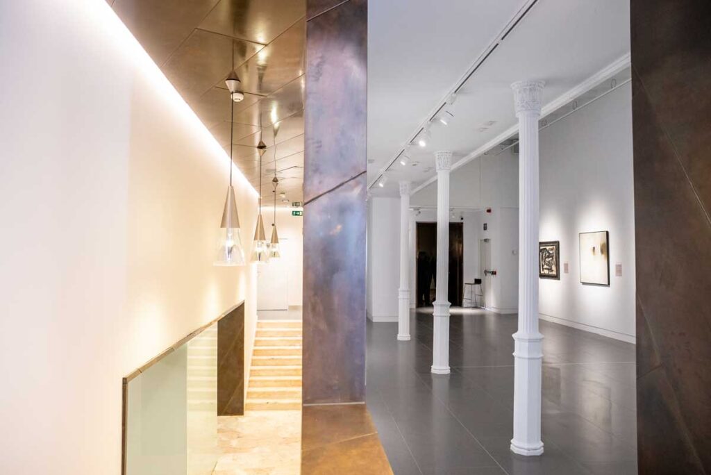 Exposición 'Cuadros para una colección' en la Sala Velázquez de la Fundación Cajasol en Sevilla