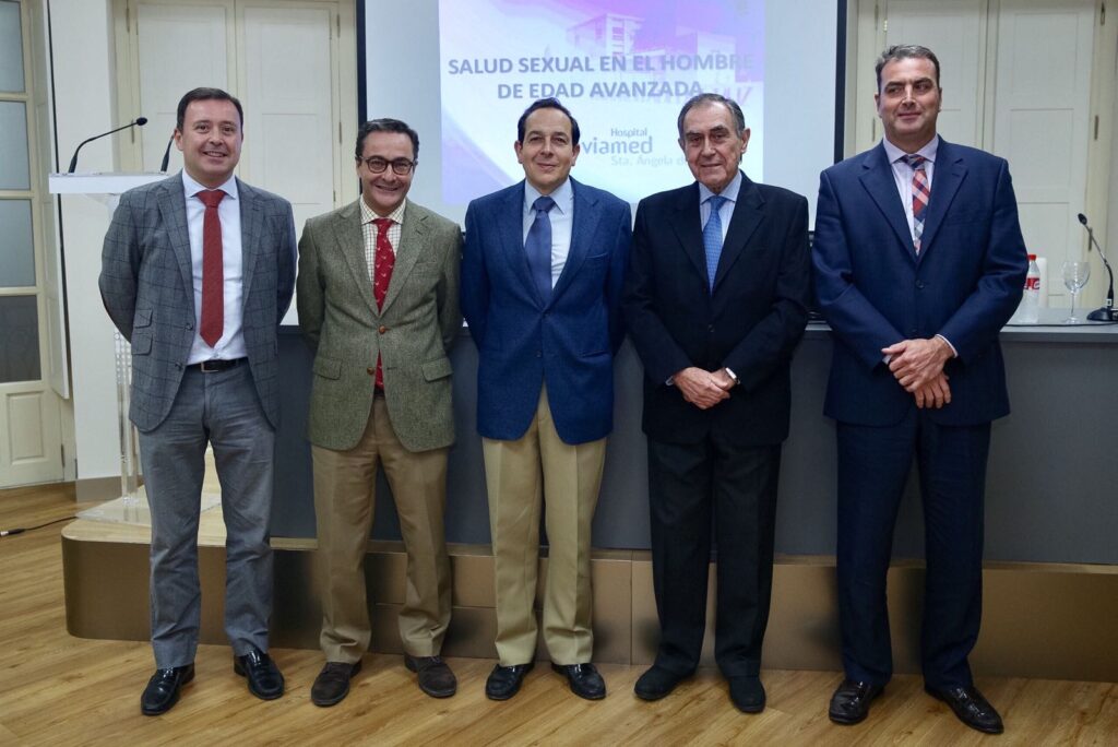 Conferencia sobre ‘Salud sexual en el hombre de edad avanzada’ dentro del Aula Salud Viamed desde la Fundación Cajasol