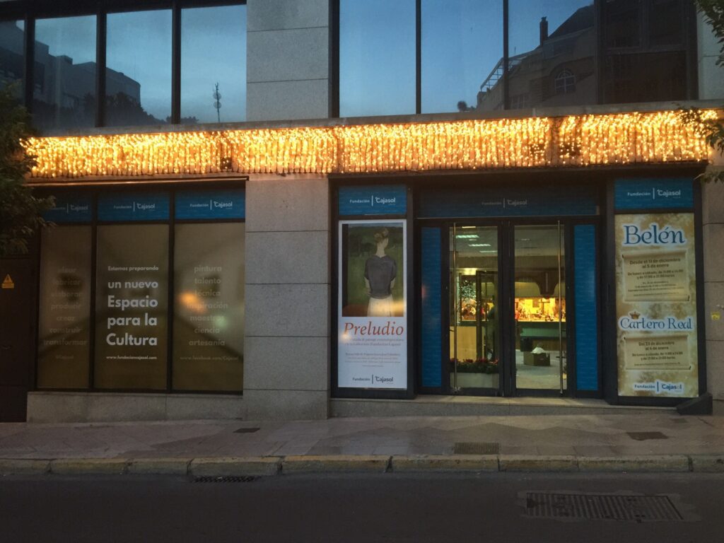 La Fundación Cajasol inicia la Navidad en Huelva con la inauguración del Belén en su sede de la calle Puerto