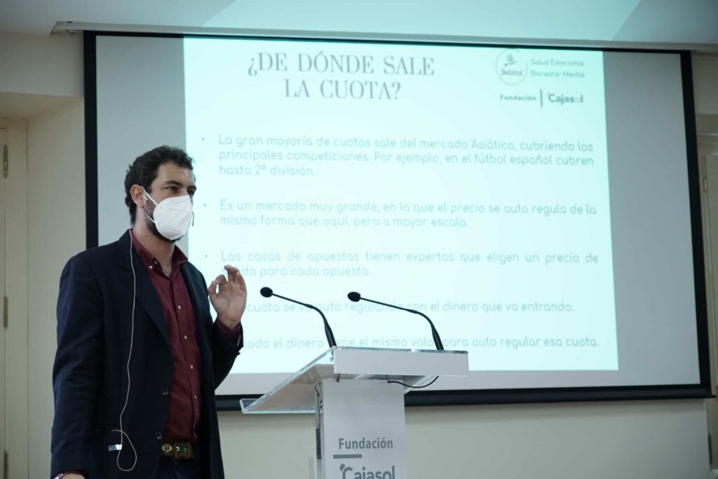 La prevención en la ludopatía en adolescentes y jóvenes, último tema de los talleres ‘Sebital’ en la Fundación Cajasol