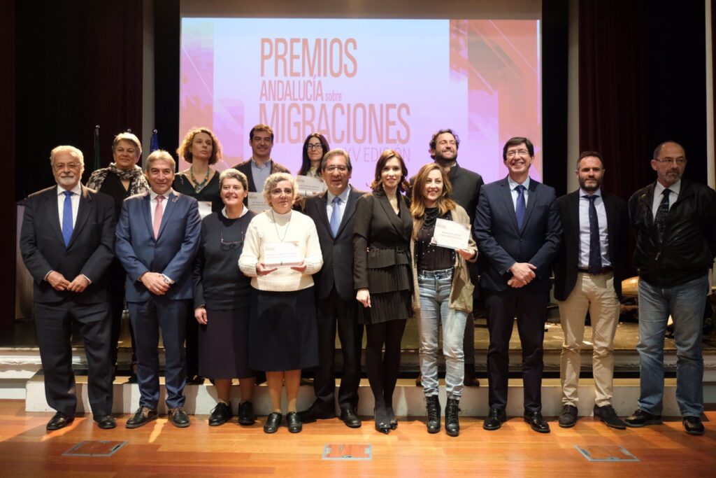 Entrega de los XV Premios Andalucía sobre Migraciones en la Fundación Cajasol